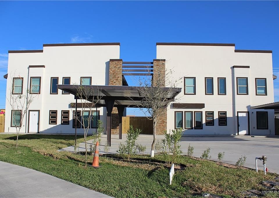 1st image of 1226 Upas Dr APT 2
