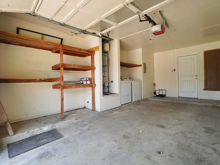 7602 Woodstone Cv #A — Photo 26