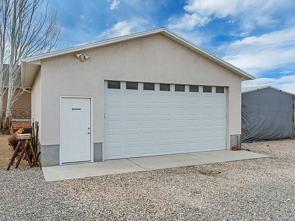 4th image of 791 E Saddle Rd