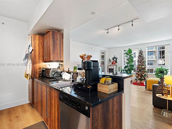4th image of 7350 SW 89th St APT 1110S