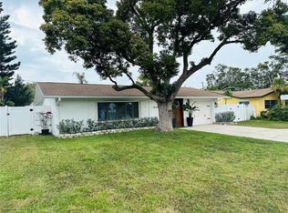 10124 Nassau Ct, Seminole, FL 33776