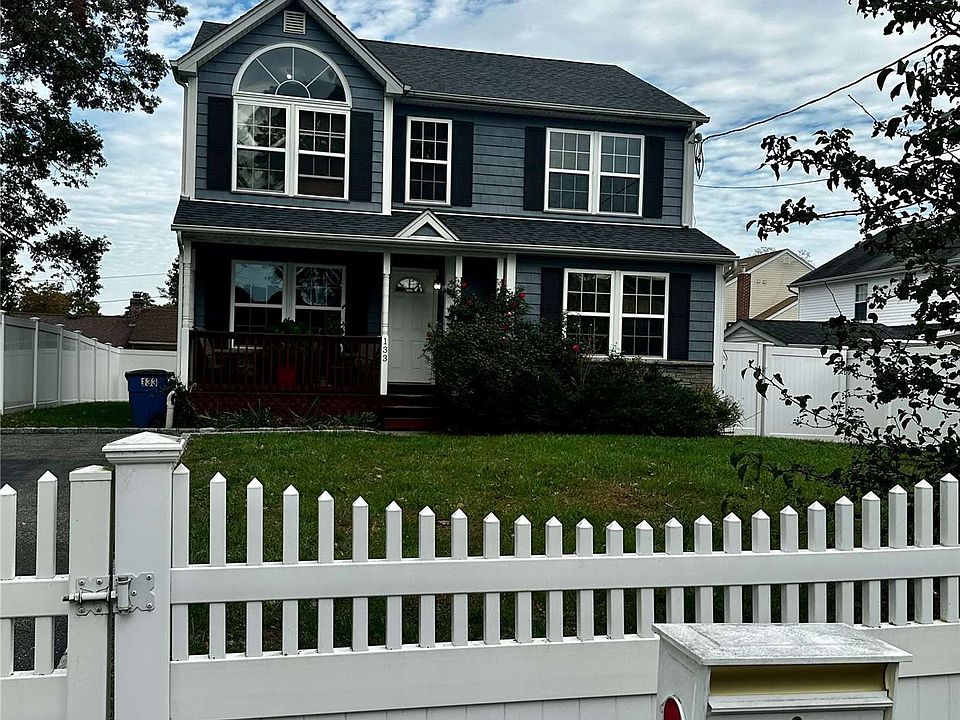 133 N 25th St, Wheatley Heights, NY 11798 Zillow
