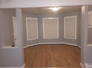 102 1st Ave FLOOR 2, Woonsocket, RI 02895