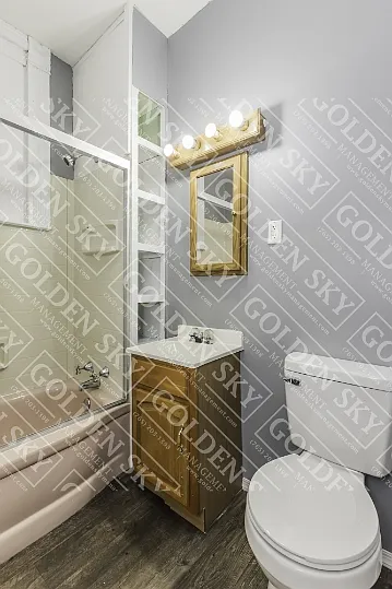 412 W Howard St #2 — Photo 10