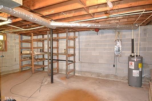 4th image of 3735 Springside Ln