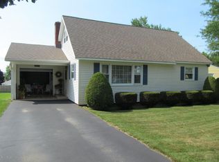 41 Gertrude Rd, Dalton, MA 01226