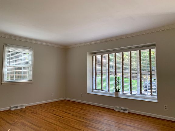 5th image of 1500 Lafayette Ct