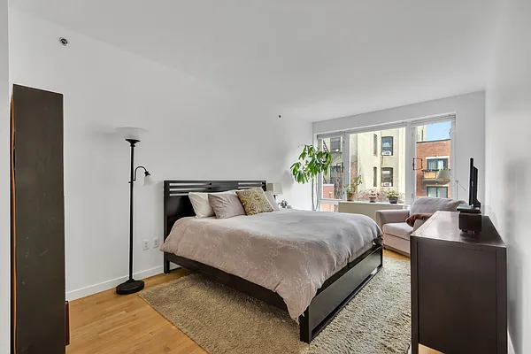 Sold by Corcoran | media 4