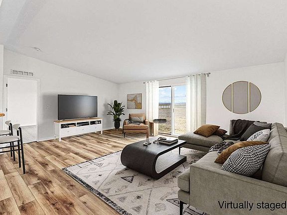 3rd image of 9819 Amidon Rd