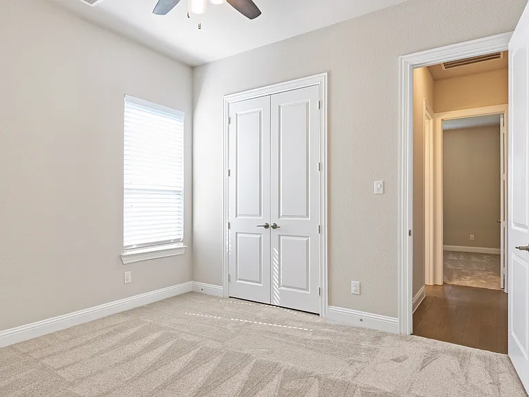 4129 Angelina Dr — Photo 20