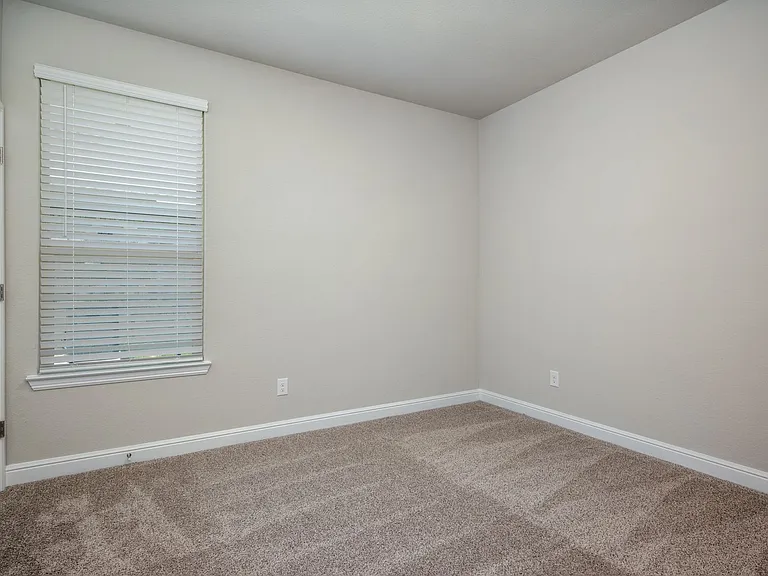 5231 Meadow Ln — Photo 7