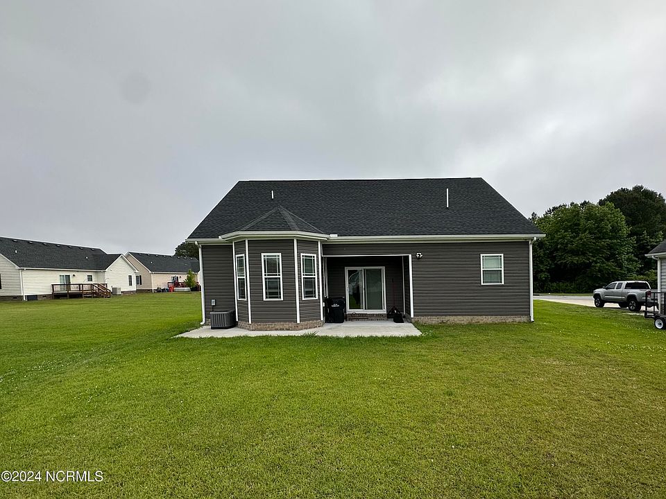 2nd image of 103 Mac Dr #69