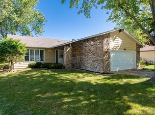 390 Hillcrest Ave, Hampshire, IL 60140