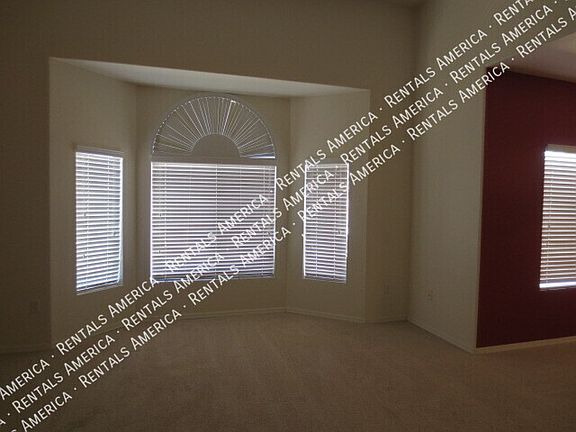 4th image of 17017 N 12th St Unit 2128