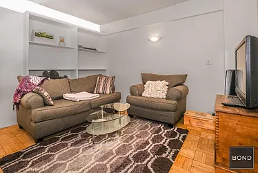 Rented by Bond New York