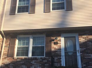 317 Laporte Ct, Cranberry Township, PA
