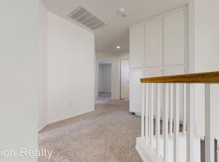 7148 Garden Oaks St, Fontana, CA 92336