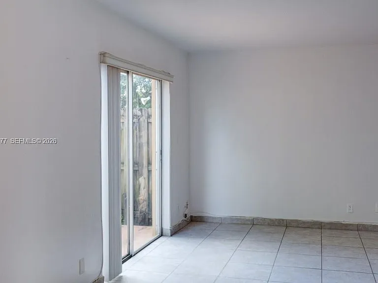 8020 SW 17th Pl #3-5 — Photo 8