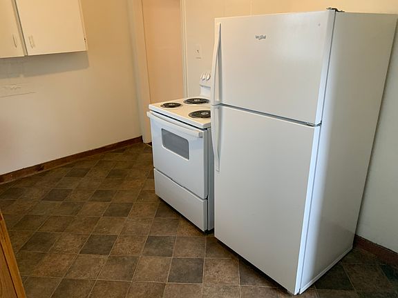 5th image of 820 Holt Ave Unit A