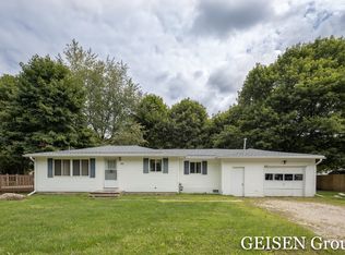 202 Irving St, Belding, MI 48809