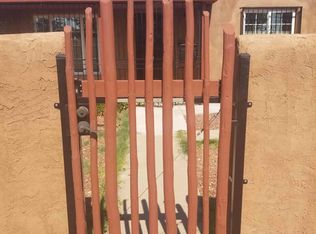 624 Grove St NE, Albuquerque, NM 87108