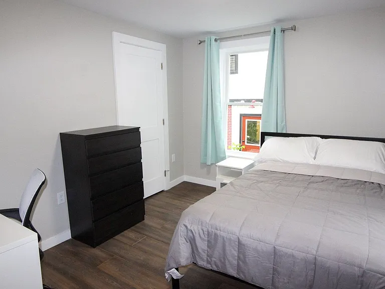 522 Stewart Ave — Photo 89