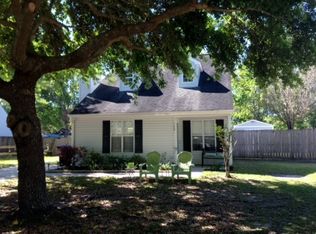 120 Keri Cv, Ocean Springs, MS 39564