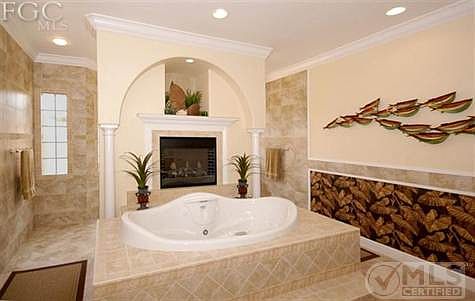 3rd image of 5212 SW 10th Ave #64