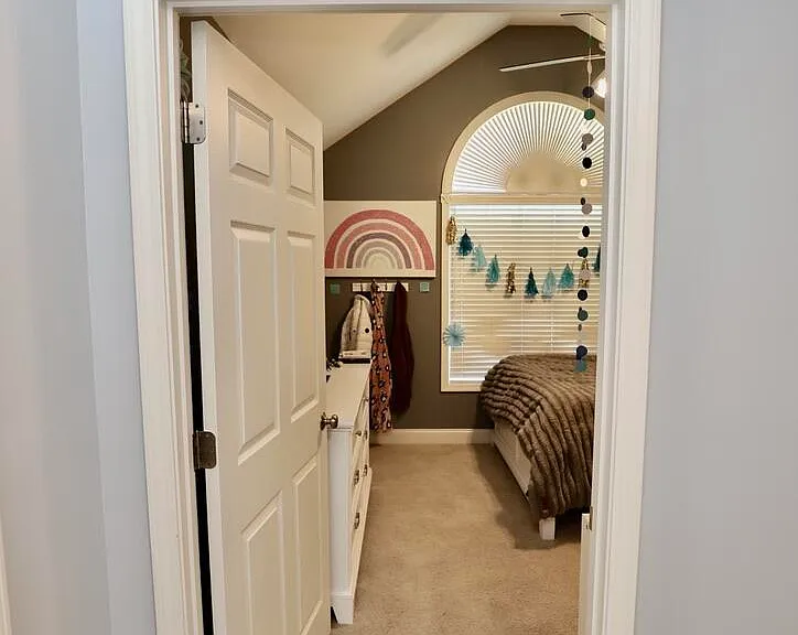 595 Saint Augustine Dr — Photo 18