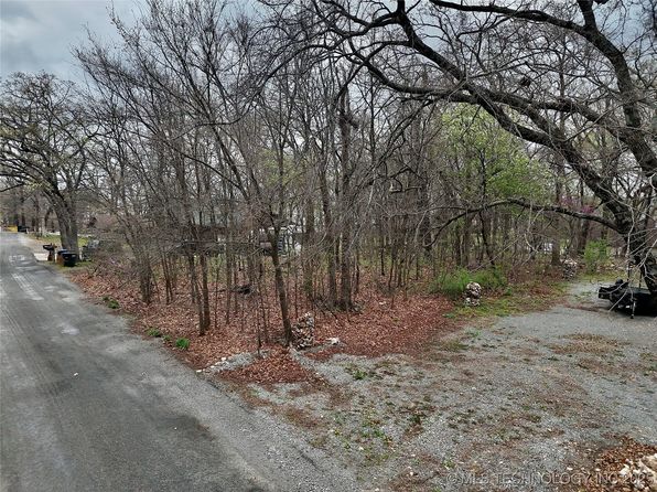 Big Bluff St, Pryor, OK 74361