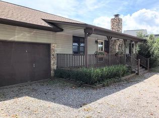 410 Echo Rdg, Whittier, NC 28789