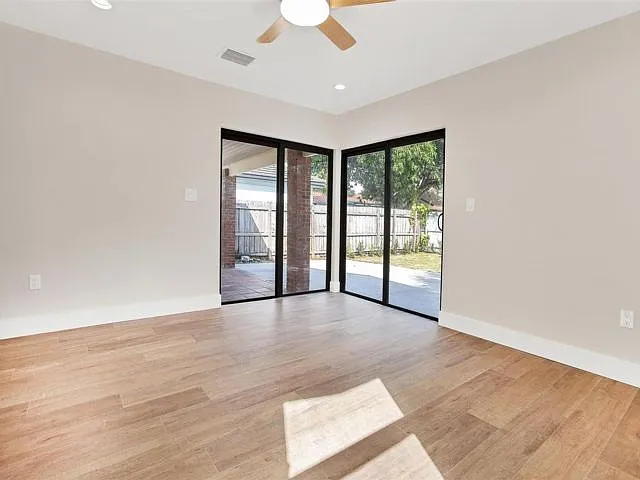 391 NW 58th Ave — Photo 11