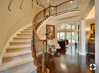 513 Sarazen Loop S, Georgetown, TX 78628