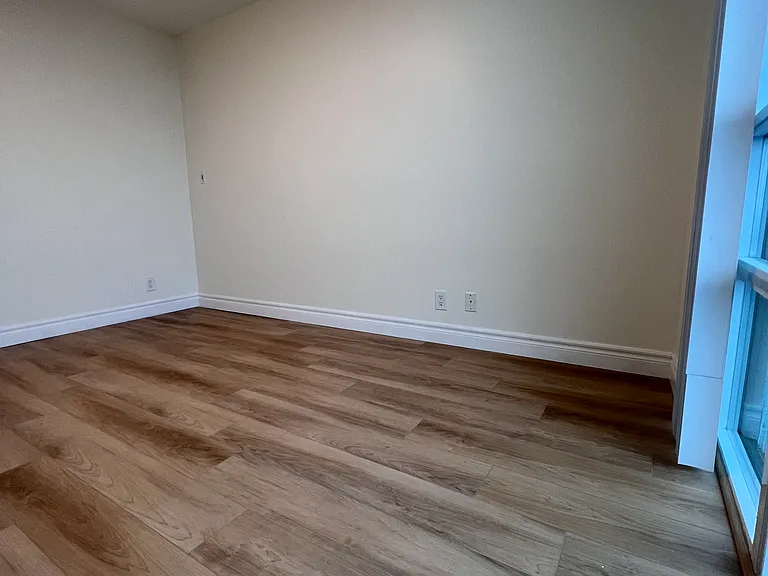 68 Grangeway Ave — Photo 14
