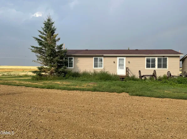 House To Be Moved, Fortuna, ND 58844