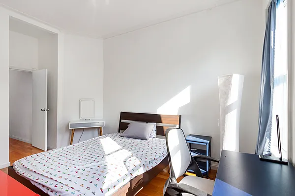 Rented by Nest Seekers International | media 16