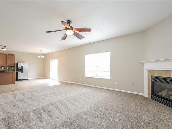 3rd image of 13987 Boulder Canyon Dr
