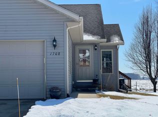 1708 Bates St, Sauk City, WI 53583
