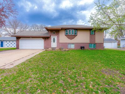 11607 Terrace Rd NE, Blaine, MN, 55434