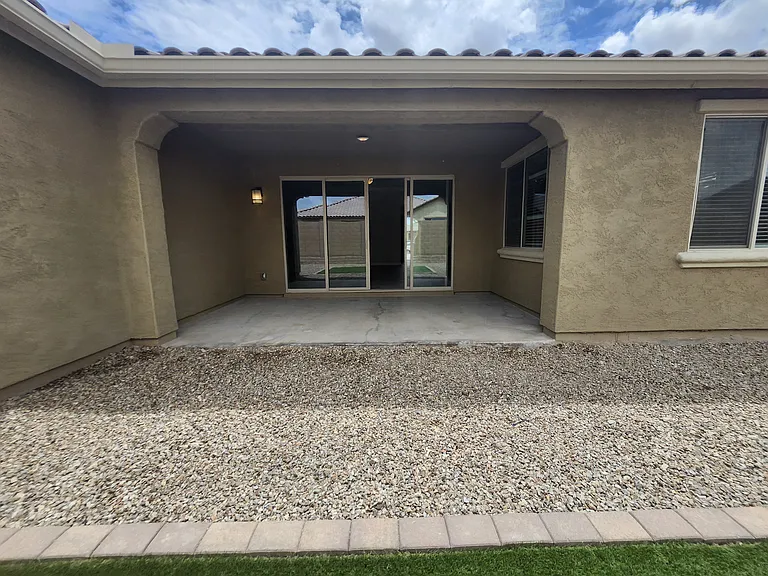 18380 W Sandlewood Dr — Photo 25