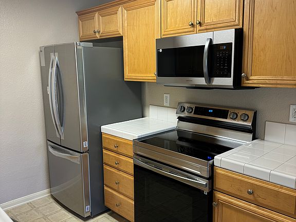 2nd image of 2041 E Grand Ave Unit 56