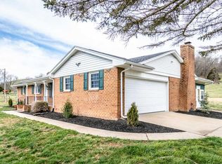 1469 Middle River Rd, Staunton, VA 24401