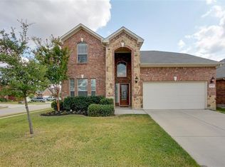 5768 Fountain Flat Dr, Fort Worth, TX 76244
