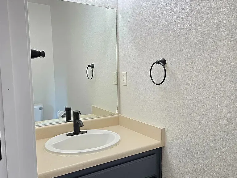 3057 Courtside Dr — Photo 15