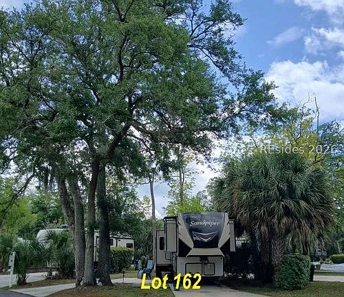 3rd image of 43 Jenkins Island Road UNIT 162
