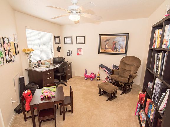 4th image of 2150 W Roundwood Pl
