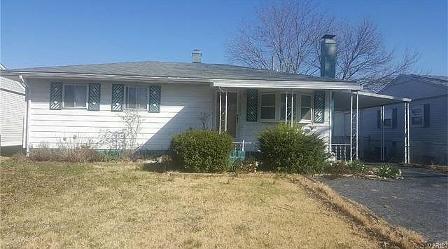 1st image of 2639 Meadowlane Dr