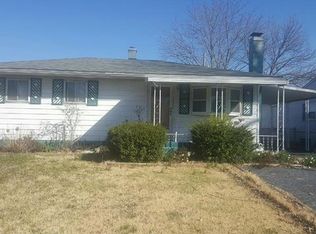 2639 Meadowlane Dr, Granite City, IL 62040
