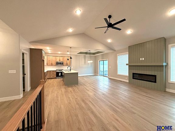 2nd image of 1015 N 109th St