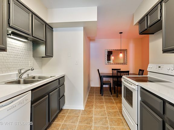 5th image of 121 S Vail Ave APT 303